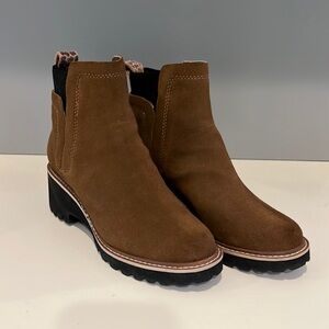 Dolce Vida Huey H2O brown suede boot